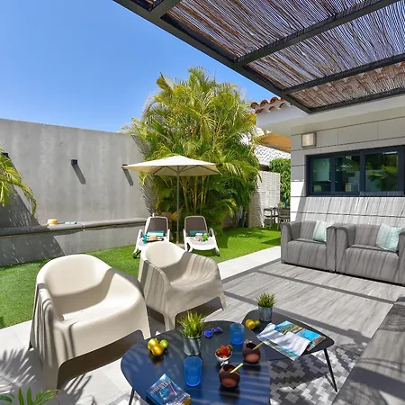 Cozy For 6 In Gd04 By Villagrancanaria Playa del Inglés
