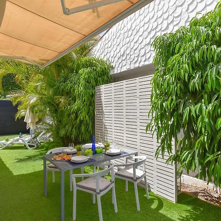 Semesterbostad Cozy For 6 In Gd04 By Villagrancanaria *