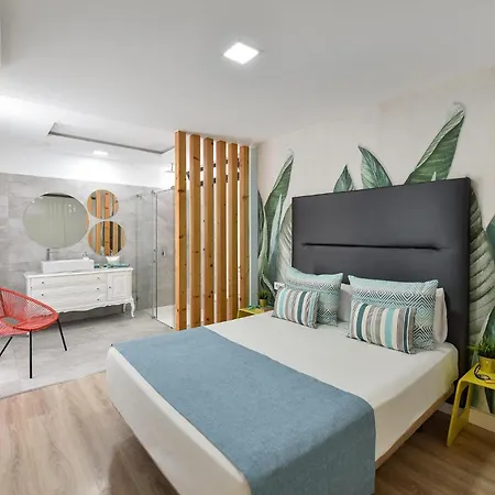 Cozy For 6 In Gd04 By Villagrancanaria
