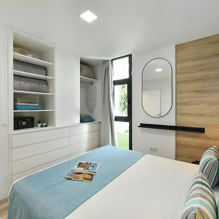 Cozy For 6 In Gd04 By Villagrancanaria Playa del Inglés