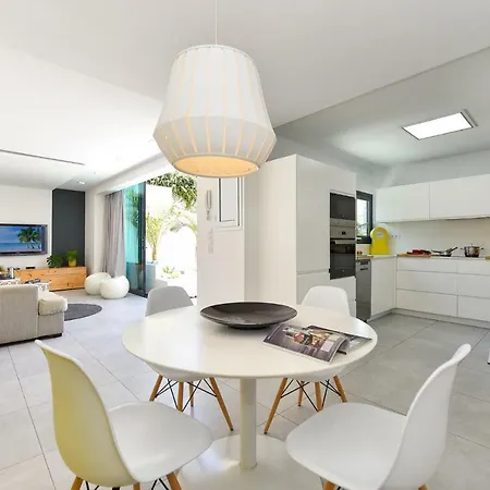 Cozy For 6 In Gd04 By Villagrancanaria Semesterbostad *
