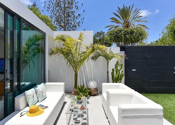 Cozy For 6 In Gd04 By Villagrancanaria * Плайя-дель-Інглес