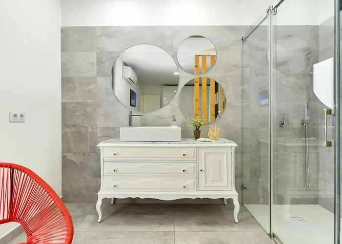 Cozy For 6 In Gd04 By Villagrancanaria *