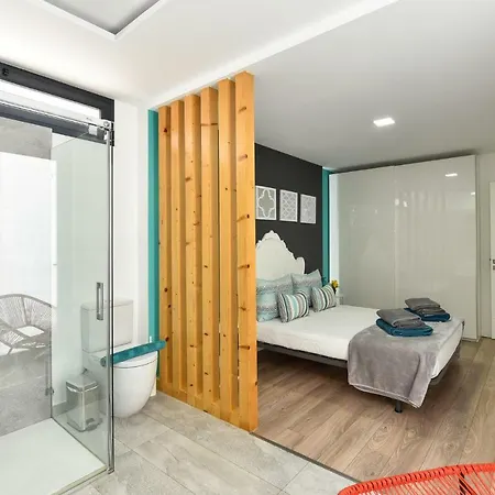 Cozy For 6 In Gd04 By Villagrancanaria *